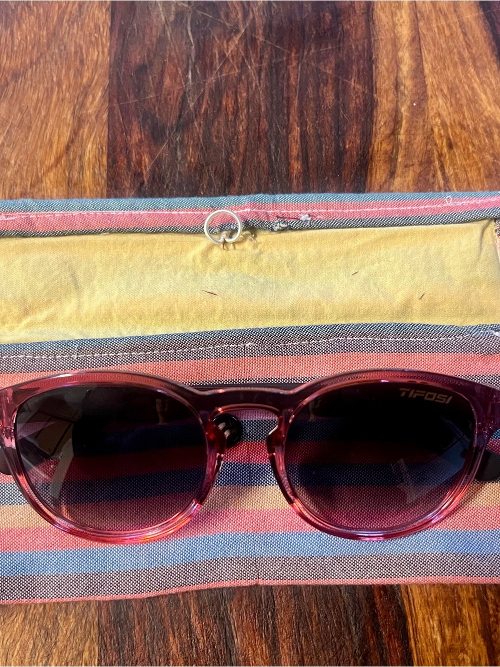 Pink Sunglasses - Round Frame paired with colorful handmade case